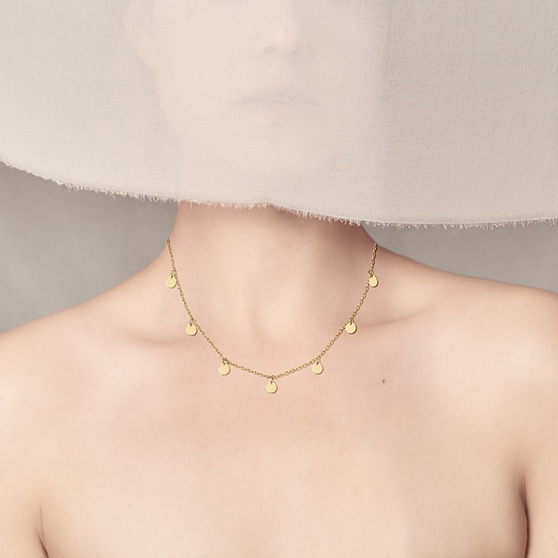 Collar de plata de ley 925 con baño de oro y colgantes de chapitas o moneditas