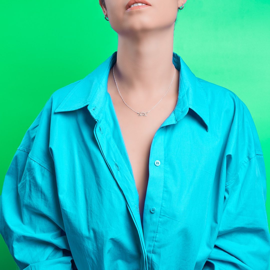 COLLAR YUAN BEI